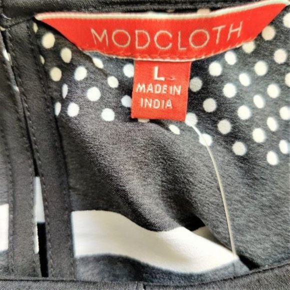 NWOT - ModCloth Women's Striped Top - Picture 3 of 5